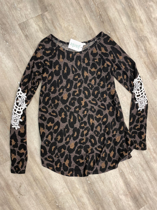 *FINAL SALE* Black Cheetah Knit Sweater